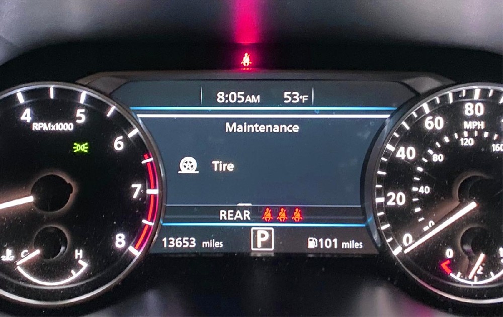 tire maintenance light on nissan rogue